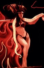 Salma-Hayek-bailarina-erótica-lencería-film-Abierto-hasta-Amanecer.jpg