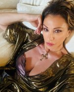 sabrinasalernofficial__2025-06-19T104642.000Z_3.jpg