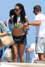 Nathalie_Emmanuel_____Bikini_Candids_in_Ischia-1.jpg