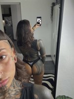 Ha llegado el caloret y con ello también las bonitas prendas de @tarage.wear 🖤✨ (1).jpg