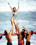 cindycrawford__2025-06-20T133117.000Z.jpg