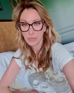 sabrinasalernofficial__2025-06-21T151936.000Z_4.jpg