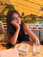 emrata__2025-06-21T152136.000Z_5.jpg