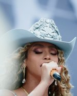 beyonce__2025-06-22T003442.000Z_5.jpg