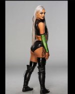 yaonlylivvonce_122024502_1303515603331437_2100068657388298064_n-livm.jpg