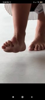 Lola-ndigo-Feet-8575927.jpg