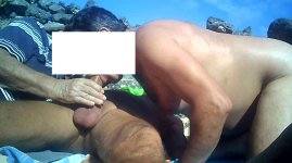 viejos (1)_Moment3.jpg