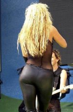 Shakira_066.jpg