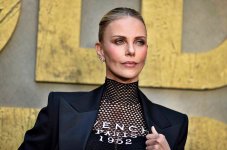 Charlize Theron 06.jpg