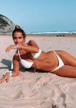 Maria-Pombo-semidesnuda-bikini-cuerpo-espectacular-2.jpg