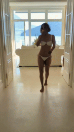 halle01.gif