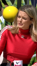 Captura de Romper por WhatsApp, con Adriana Torrebejano 🫣 #IlustresIgnorantes (3).png