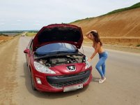 CAR (3136).jpg