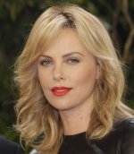 CU_Charlize_Theron_S-5.jpg