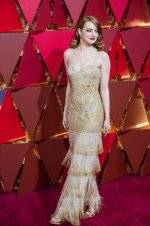 emma_stone_oscars_2017_red_carpet_in_hollywood_36.jpg