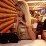 Bruna Barbie ltxuUp0B.jpeg