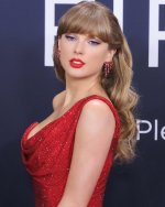 __tswifties_13-20250630_013622-3553769275.jpg