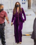 sandra.bullock.official__2025-04-15T141233.000Z_2.jpg