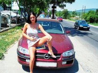 CAR (3273).jpg