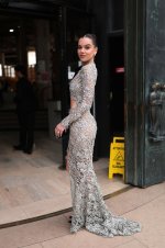 Hailee Steinfeld - attends Tamara Ralph Haute Couture  (3).jpg