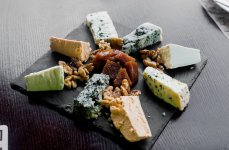 Tabla-de-quesos-asturianos-2-scaled.jpg