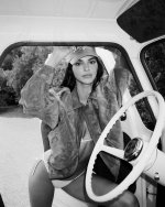 kendalljenner__2025-07-09T135657.000Z_3.jpg
