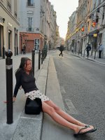 Lily Chee  in Paris (2).jpg