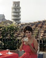 2020-05-26 23.51.40 2318006256127538172_sophialoren.jpg