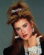 2018-08-17 18.21.25 1848185358620021930_demimoore.jpg
