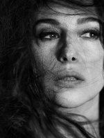 monicabellucci.fan__2025-07-17T184108.000Z_5.jpg