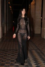 622386372_elishaherbertseethroughparis80.jpg