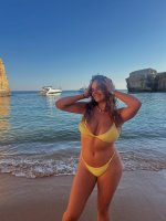 Este verano estoy siendo tan feliz y creo que se nota🧡🦀🌊🪸🏝️.jpg