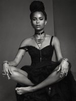 Zoe_Kravitz_-_Topless_Shoot_06.jpg