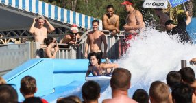 Katy Perry goes to Raging Water water park in San Dimas,Ca.jpg