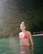 dualipa_official__2025-07-24T185935.000Z_8.jpg