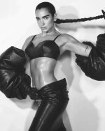 dualipa_official__2025-07-27T154458.000Z_5.jpg