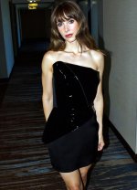 Alison Brie 8.jpg