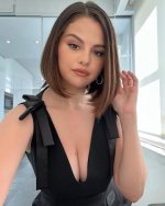 SelenaGomez (8).jpg