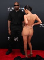562883693_biancacensorinude67thgrammyawards112.jpg