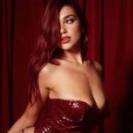 dualipa_official__2025-07-25T185250.000Z_1.jpg