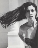 monicabellucciofficiel__2025-07-31T050753.000Z_5.jpg