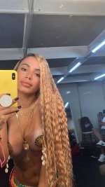 Anitta-Singer-Nude-Topless-4.jpg