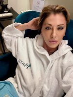 sabrinasalernofficial__2025-08-01T164418.000Z_5.jpg