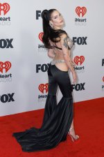 halsey__1__10_.jpg