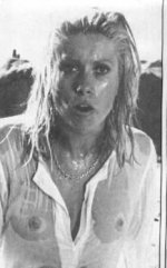 catherine deneuve - 010 (233x373).jpg