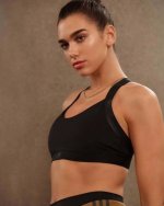 dualipa_official__2025-08-07T185952.000Z_6.jpg