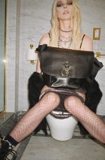 Taylor Momsen t15.jpg