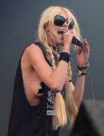 Taylor_Momsen_116.jpg