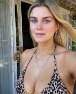 ashleylouisejames_20250317_p_3590470286504589942_2_3590470271388221500.jpg