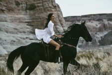 kendalljenner__2025-08-12T161749.000Z_2.jpg